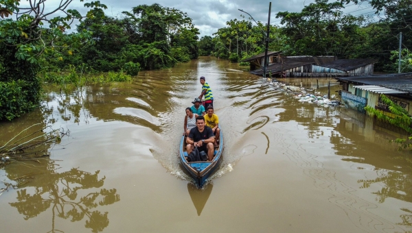 Rio Acre chega a 17, 58 metros, atinge 40 bairros e mais de 20 comunidades rurais na capital